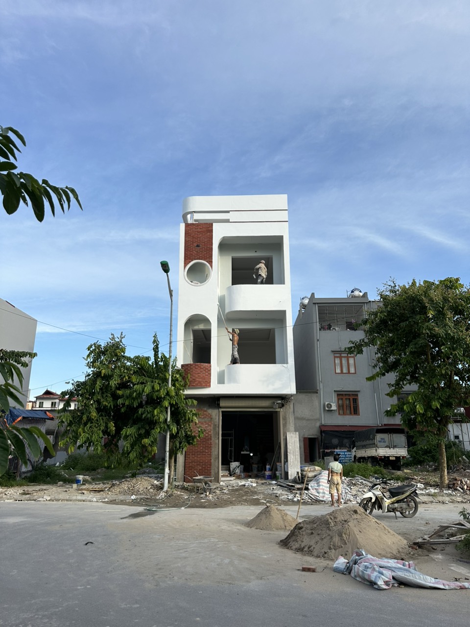 BETAHOME Việt Nam Xây Nhà Trọn Gói - Bàn Giao Công Trình Nhà Phố 3,5 Tầng tại Bắc Giang