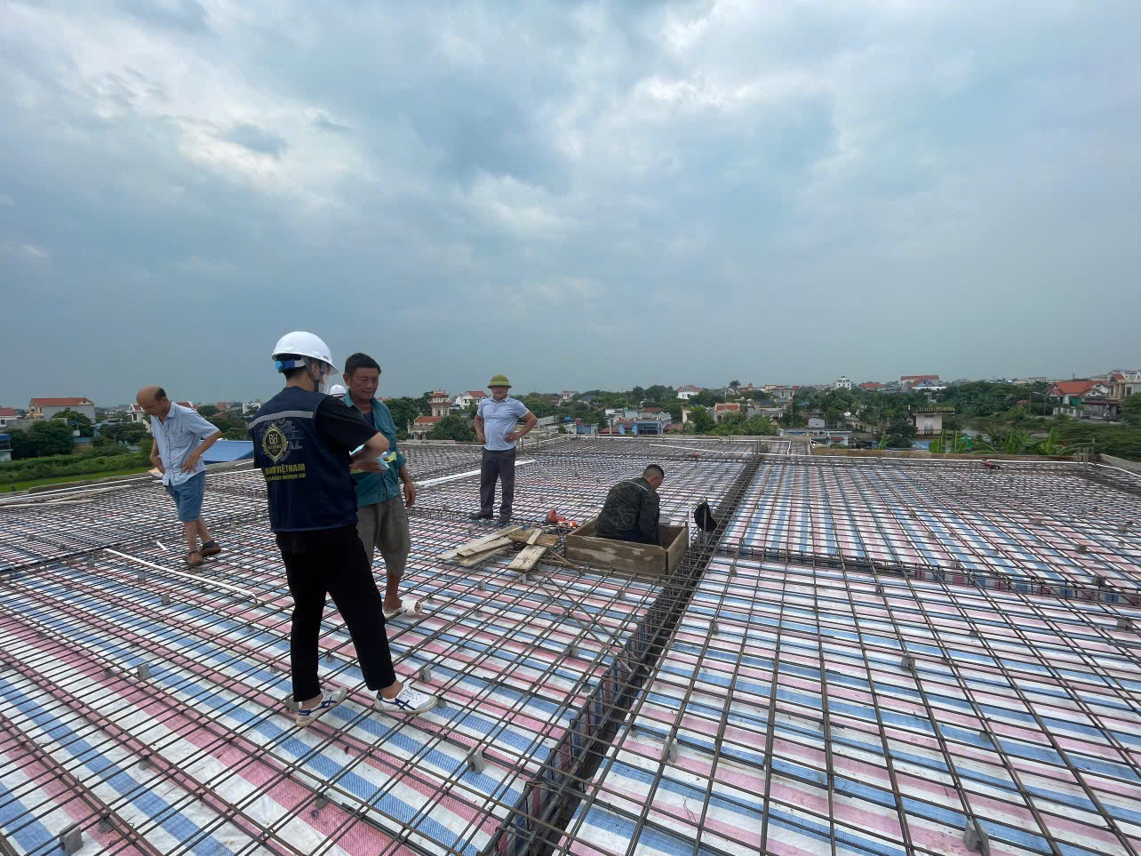 Công Tác Nghiệm Thu Sắt Thép Mái - Biệt Thự Mái Nhật 2 Tầng