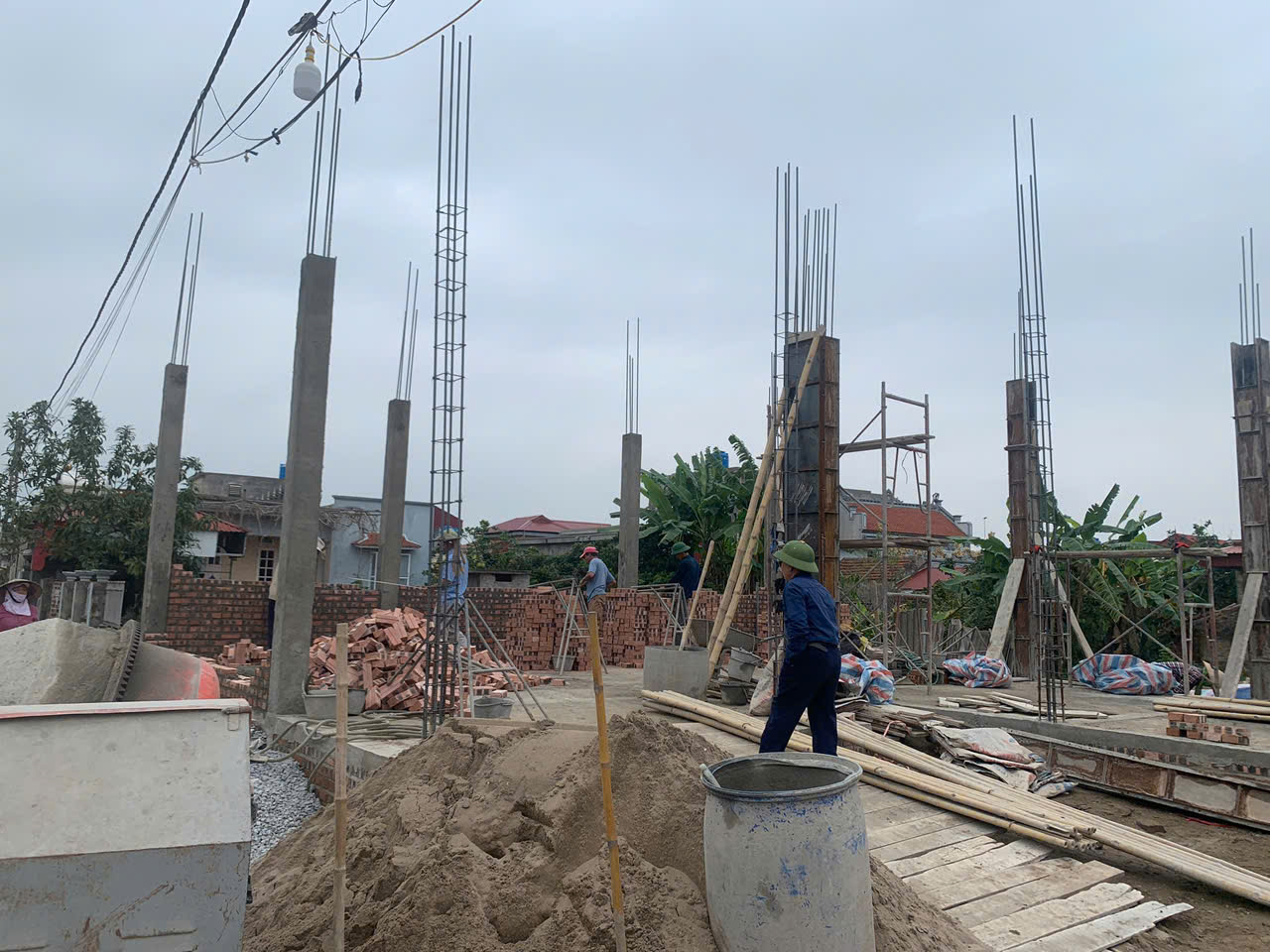 Cập Nhật Tiến Độ Thi Công Nhà Vườn Mái Nhật 2 Tầng – Chủ Đầu Tư Anh Toàn, Thái Thụy, Thái Bình