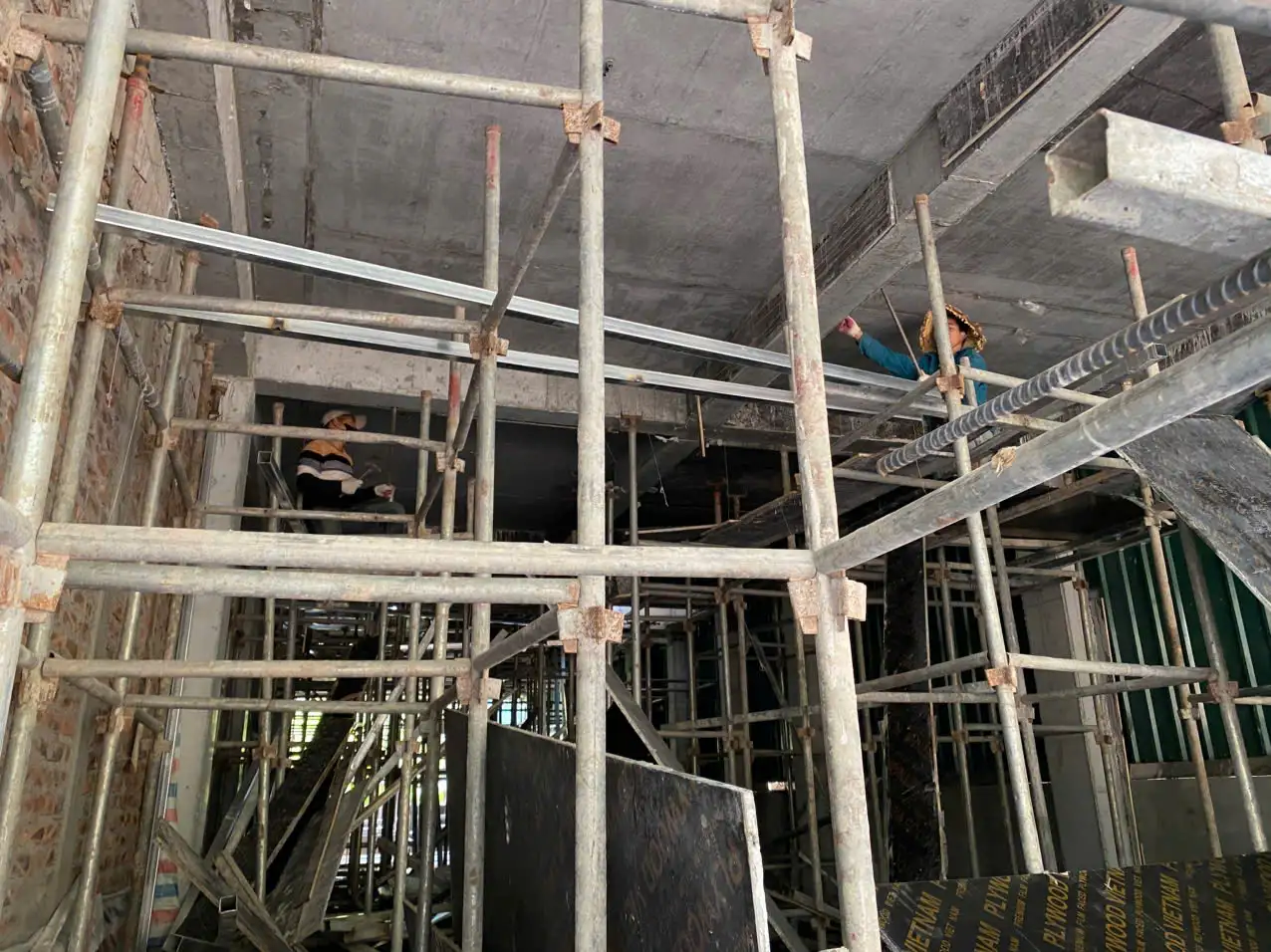 Lưu Ý Khi Thi Công Giàn Giáo Công Trình Nhà Dân Dụng
