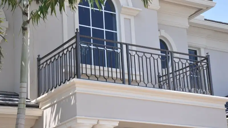 Độ đua ban công chỉ được phép vươn ra ngoài chỉ giới đường đỏ trong giới hạn nhất định