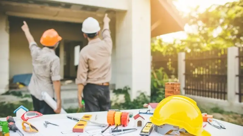 Giai đoạn thi công hoàn thiện đòi hỏi sự tỉ mỉ, chính xác và tính thẩm mỹ cao